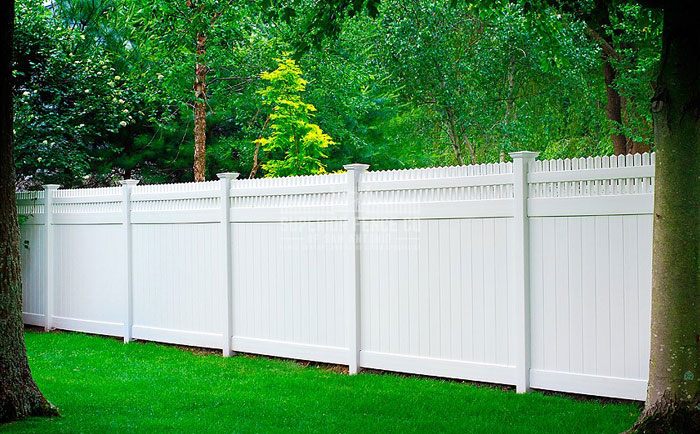 Our New Vinyl Fencing Options!