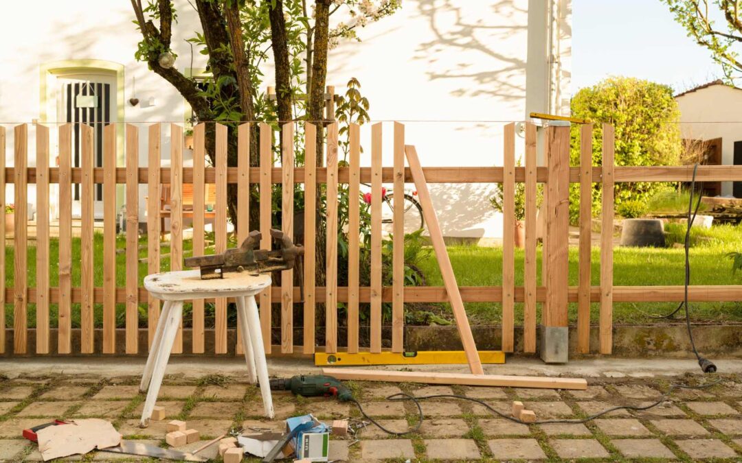 Summer Fence Maintenance Checklist for San Antonio Homeowners