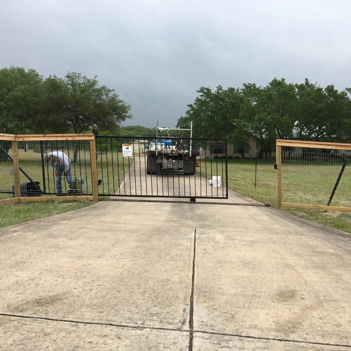 Gates and Entrances - Superior Fence 1