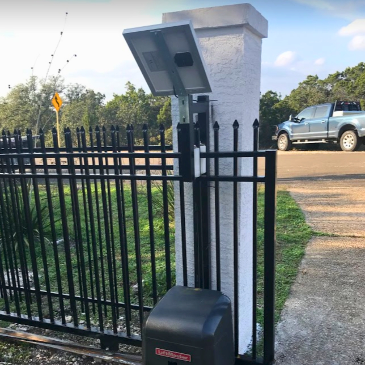 Gates and Entrances - Superior Fence 11