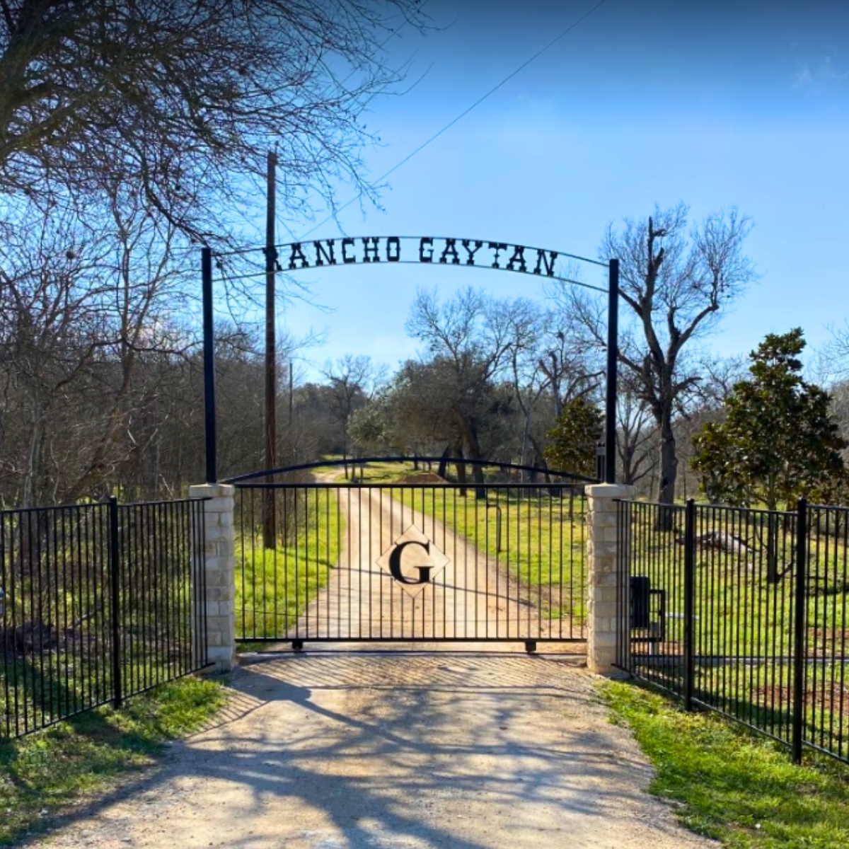 Gates and Entrances - Superior Fence 7